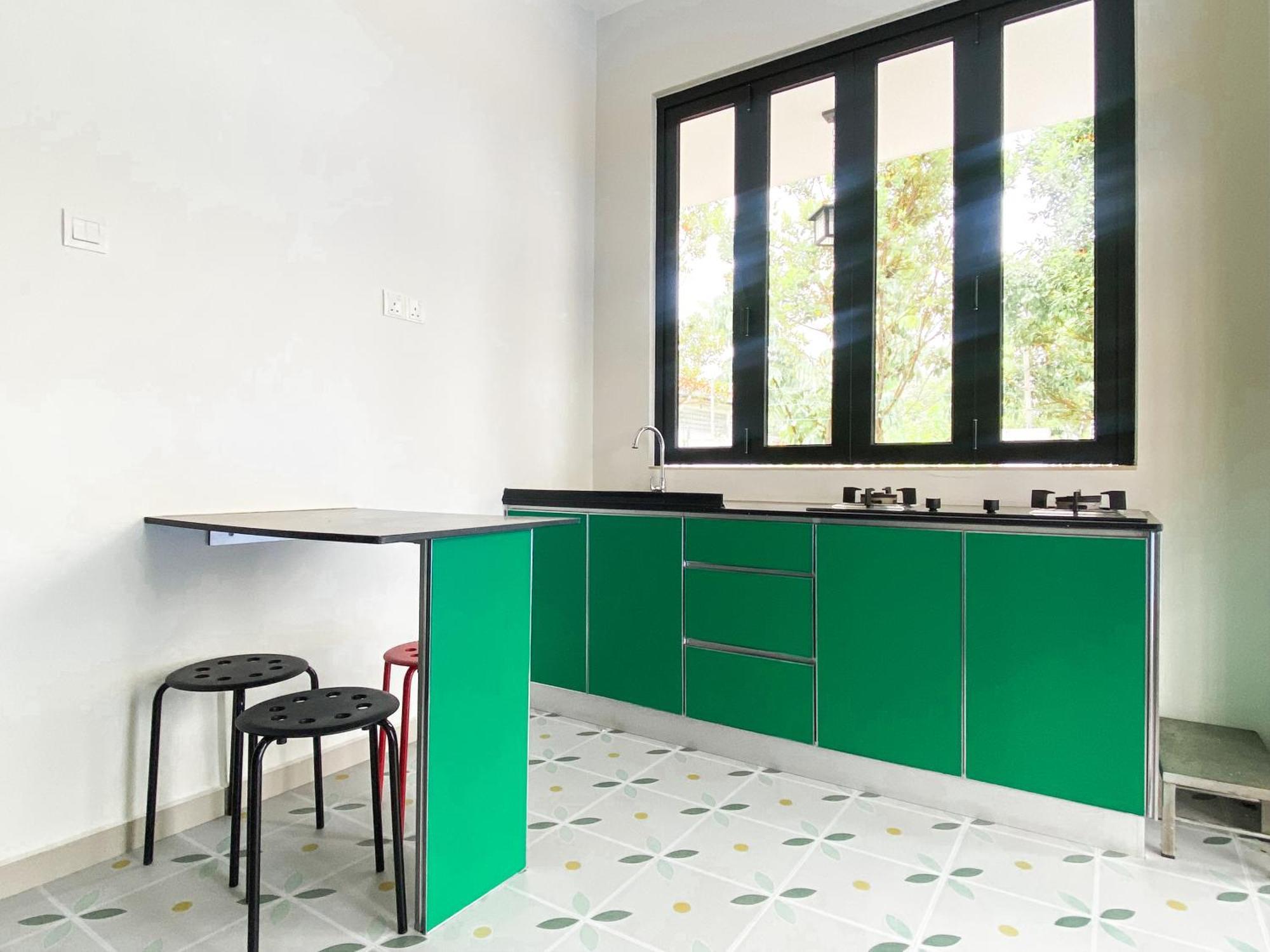 Holiday home 5br5b In Skudai, 15mins To Utm&sutera, 7-16pax, Wifi *