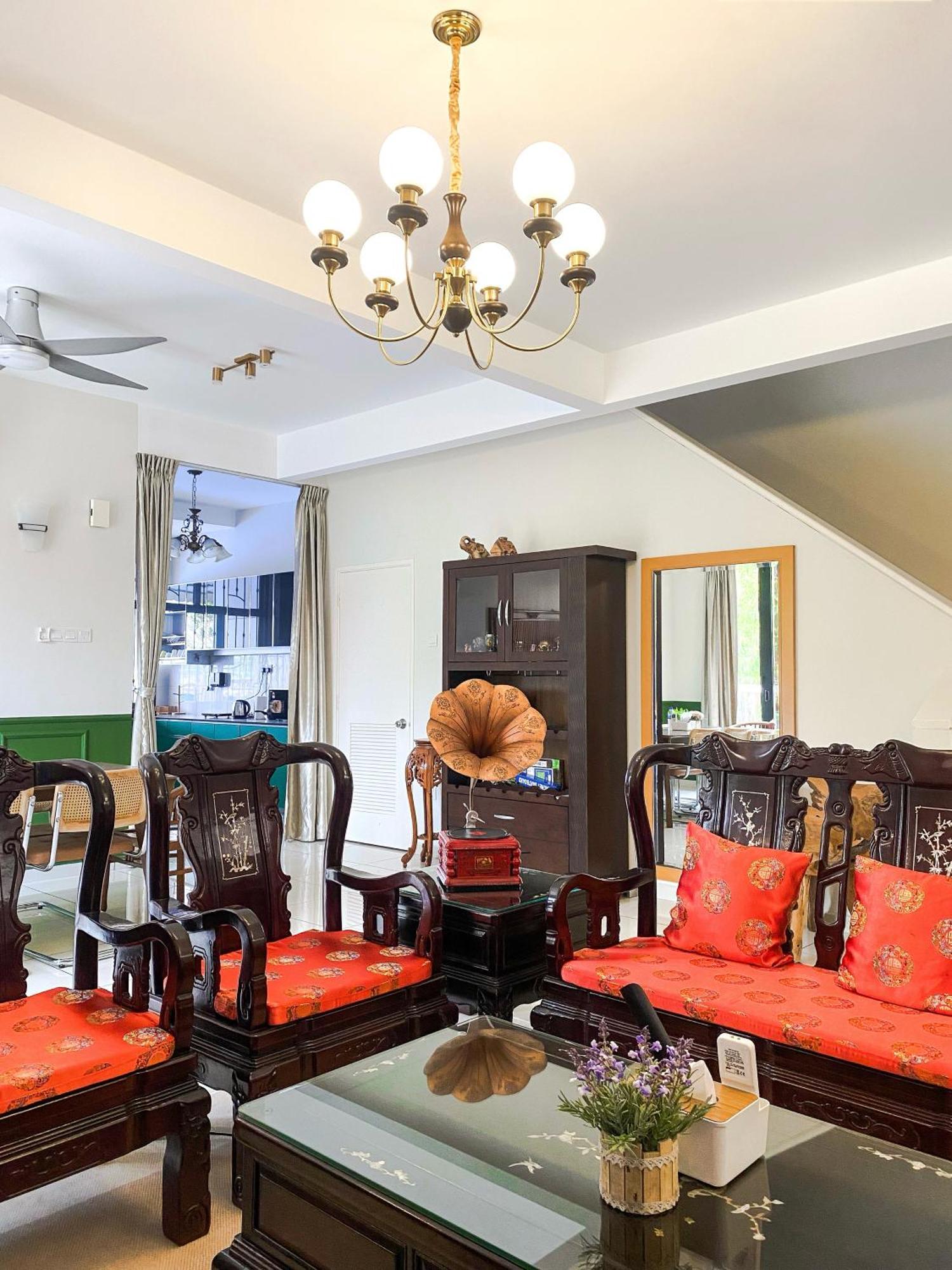 Holiday home 5br5b In Skudai, 15mins To Utm&sutera, 7-16pax, Wifi